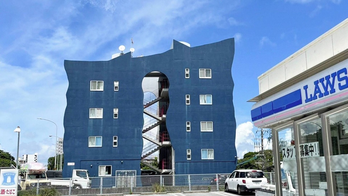 Ginowan Apartment | Nonsmoking 1K double room equipped with a washing machine and dryer/Urasoe Okinawa