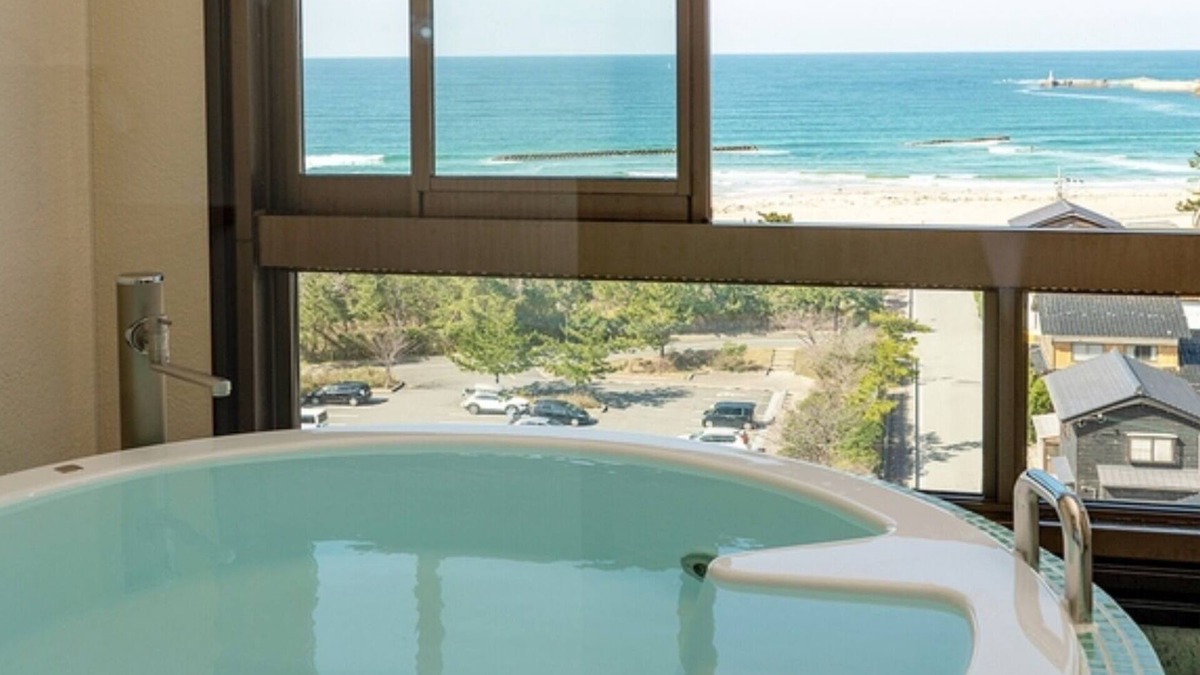 Kyotango Hotel | Nonsmoking 3 people Special room with ocean view 3rd to 5th floors Spring seasonal banquet/Kyotango Kyōto