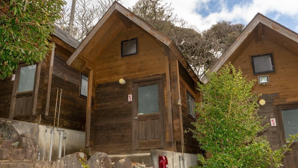 Ihama Cottage | Nonsmoking Courtside Tiny Log House for 2 peopl/Kamo-gun Shizuoka