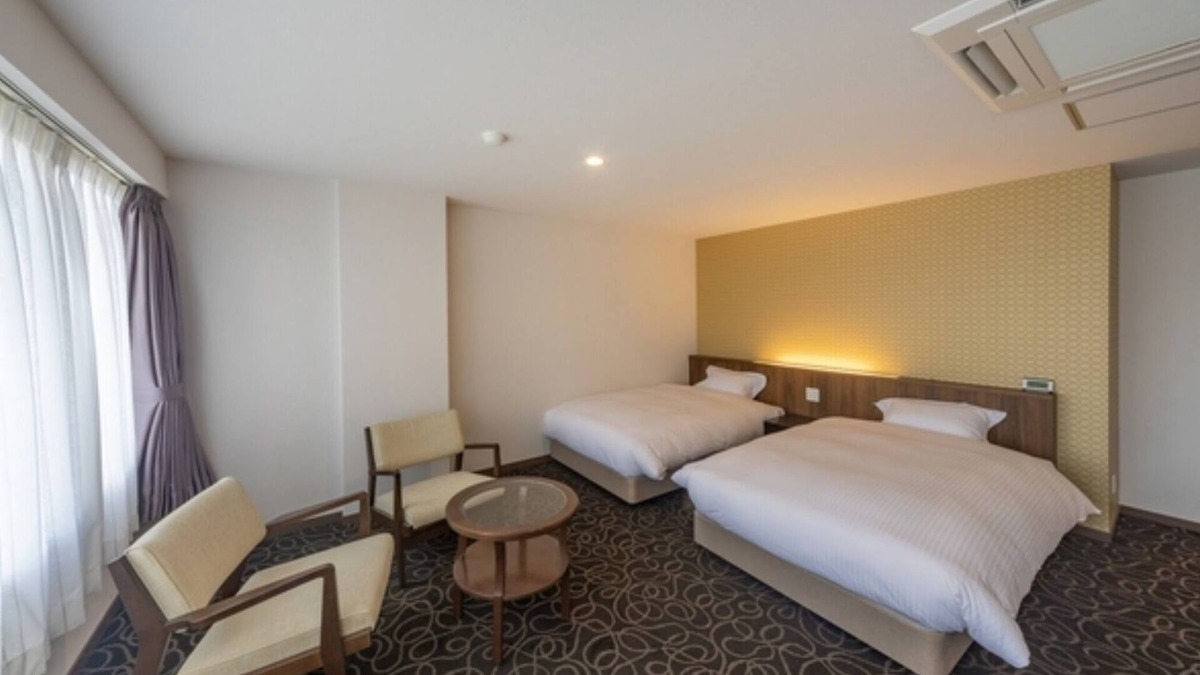 Kurume Hotel | Nonsmoking Deluxe Twin Breakfast included/Kurume Fukuoka