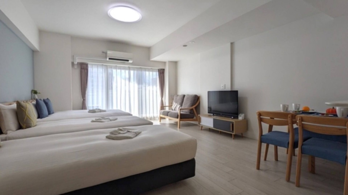 Tennoji Hotel | Nonsmoking Double bed x 1 Single bed x 2 Stan/Osaka Ōsaka