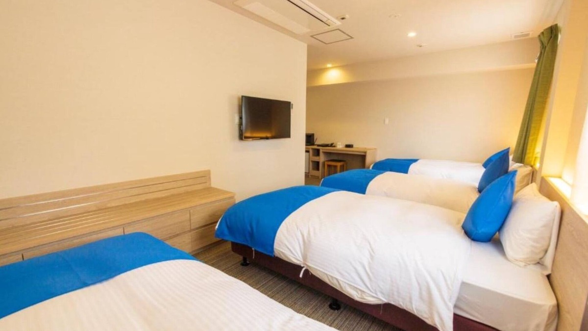Makishi Hotel | Nonsmoking Fourth279014 people | Room onl/Naha Okinawa