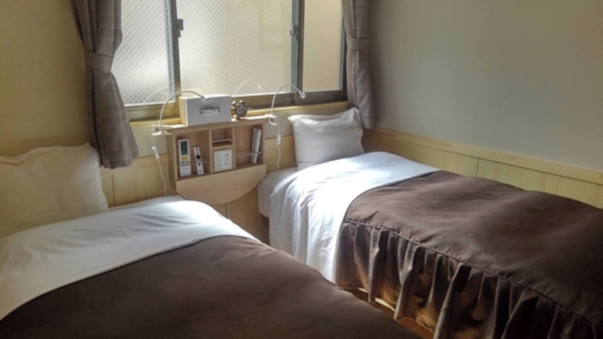 Nakano Hotel | Nonsmoking Hinokikan Twin Room/Nakano-ku Tokyo