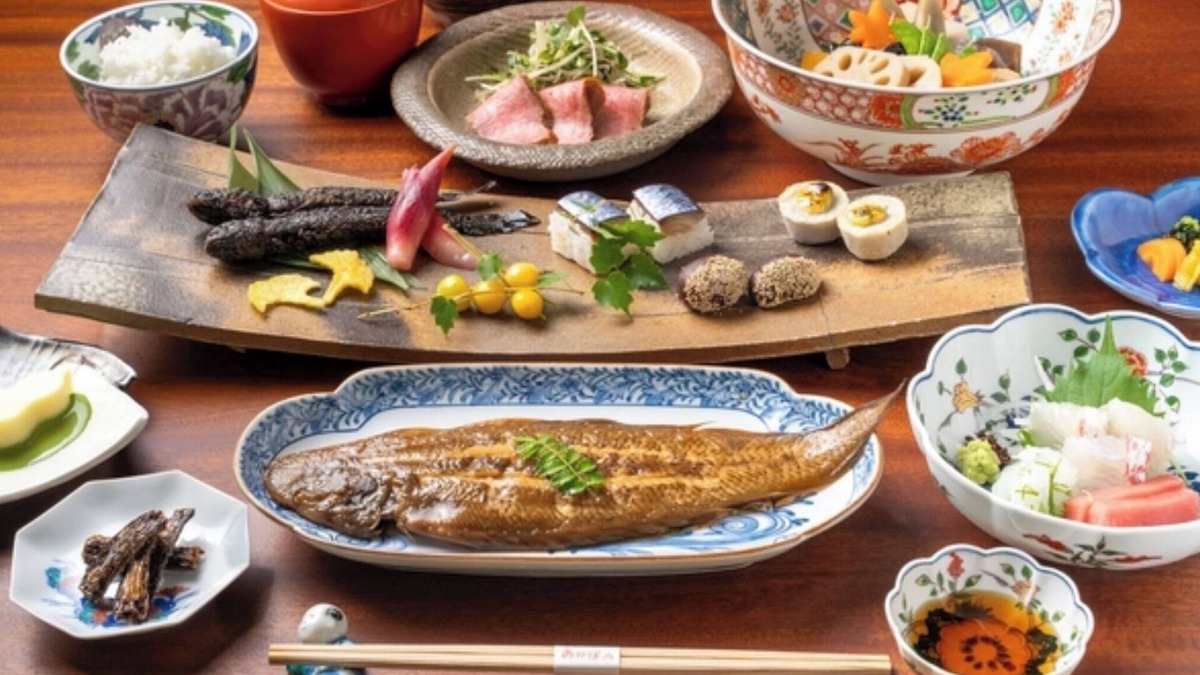 Akamatsumachi Hotel | Nonsmoking Japanesestyle room Minaminoma 2 meals included Local cuisine plan/Saga Saga