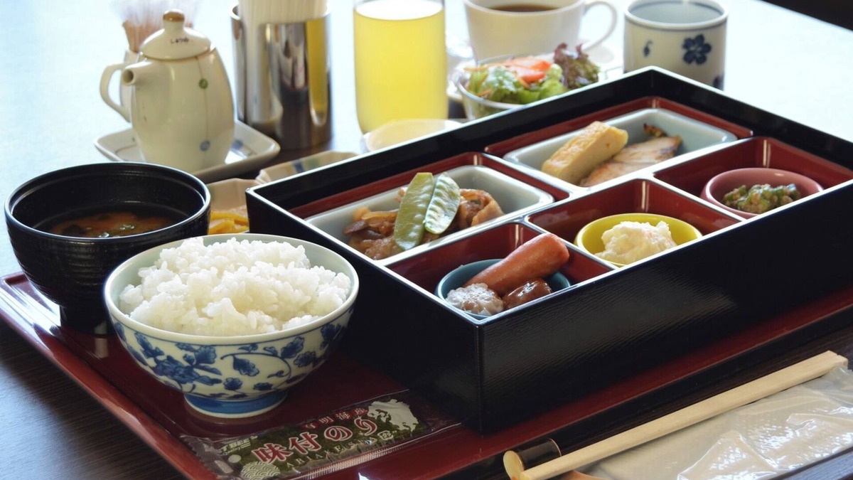 Higashi Ward Hotel | Nonsmoking single room Corner room with sofa Breakfast included plan /Okayama Okayama