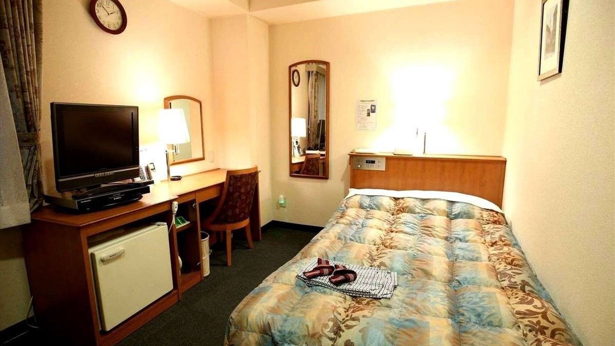 Sakai Ward Hotel | Nonsmoking Single upgrade to semidouble tw/Sakai Ōsaka