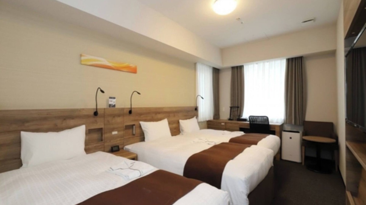 Higashishinsaibashi Hotel | Nonsmoking Triple Room Room only/Osaka Ōsaka