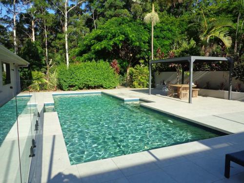Tinbeerwah House | Noosa Buoys