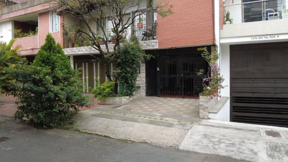 La Castellana House | Nora's Laureles