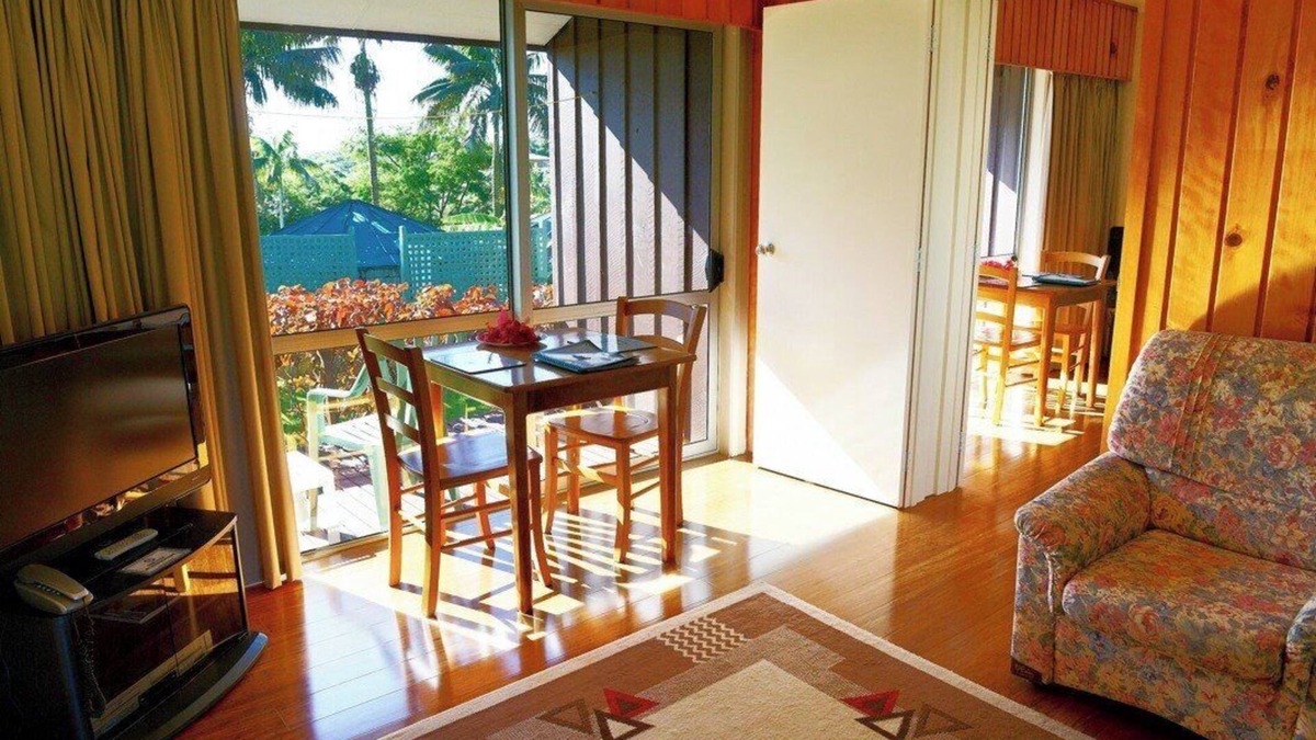 Burnt Pine Apartment | Norfolk Island Town Holiday Apartments