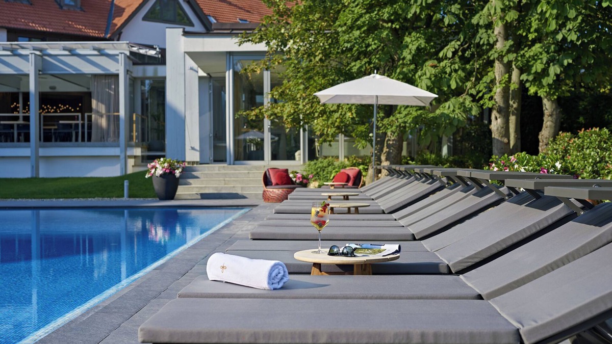 Svabhegy Hotel | Normafa Hotel