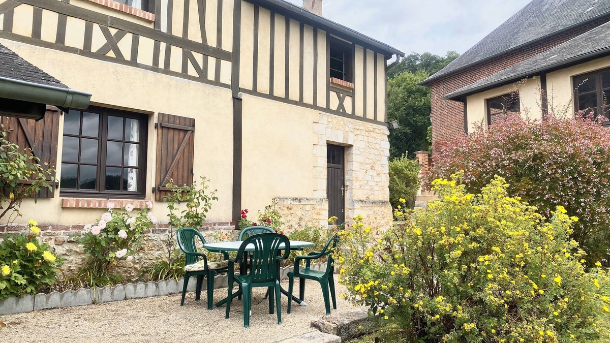 Le Bec-Hellouin House | Norman house in the heart of Le Bec Hellouin