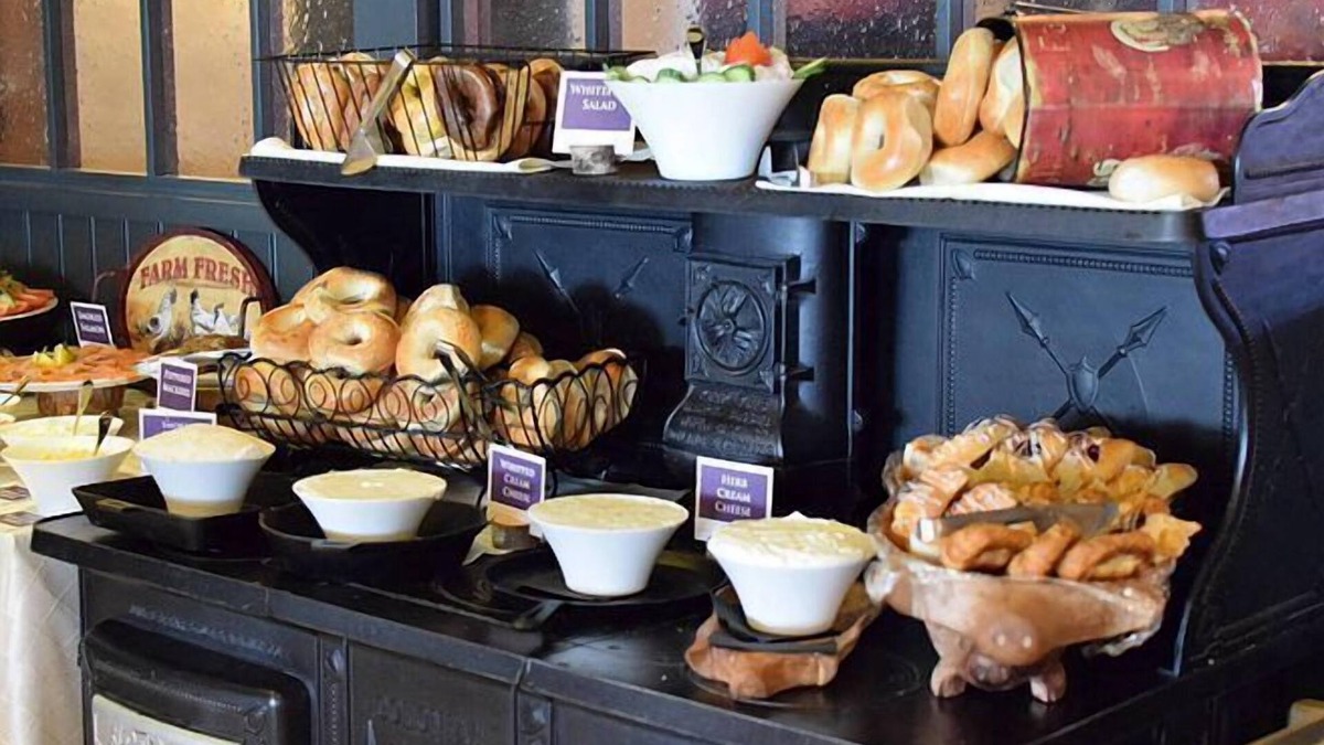 Blue Bell Hotel | Normandy Farm Hotel and Conference Center