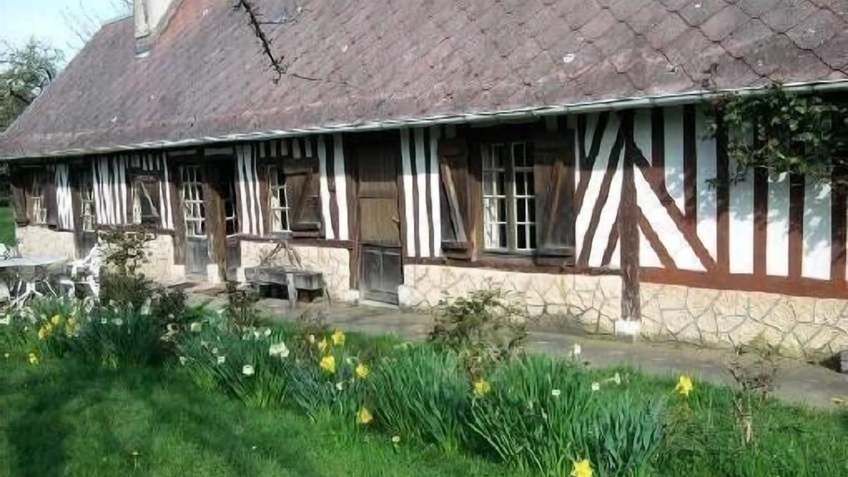 Ablon Cottage | Normandy house - In the middle of a 3000 m2 apple orchard - 2-4 people -