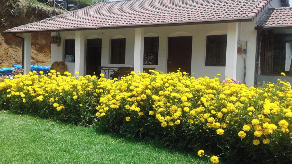 Ooty Villa | NORSUSTAY a villa with a view of Ooty valley, Pet Friendly