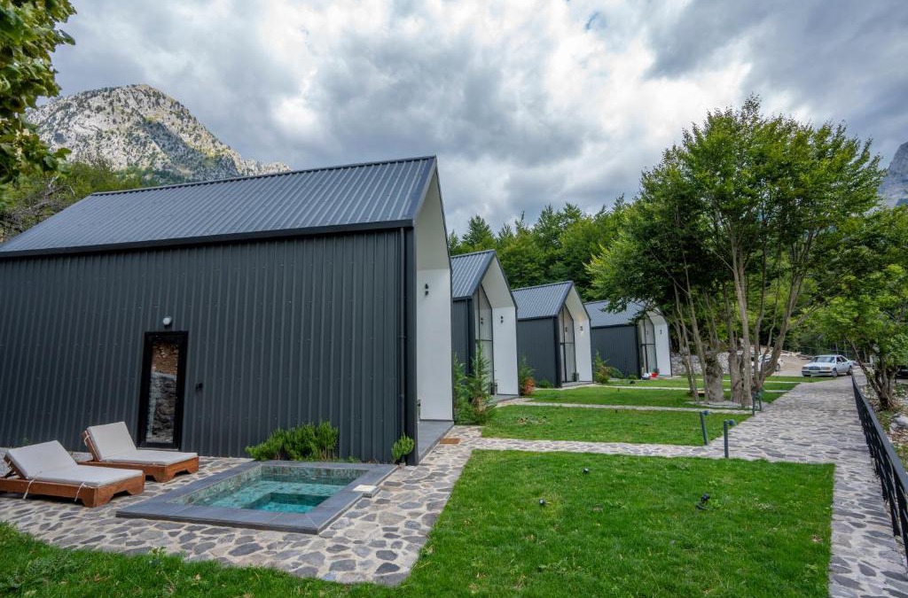 Shkoder County House | North Alpine Villas