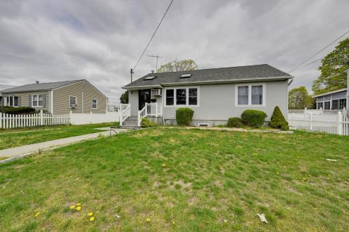 North Babylon House | North Babylon Home, Near Belmont Lake State Park!