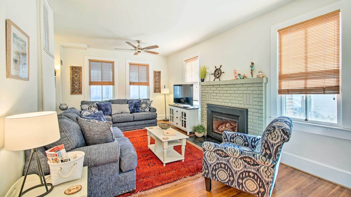 North Beach Cottage | North Beach Cottage - Walk to Chesapeake Bay