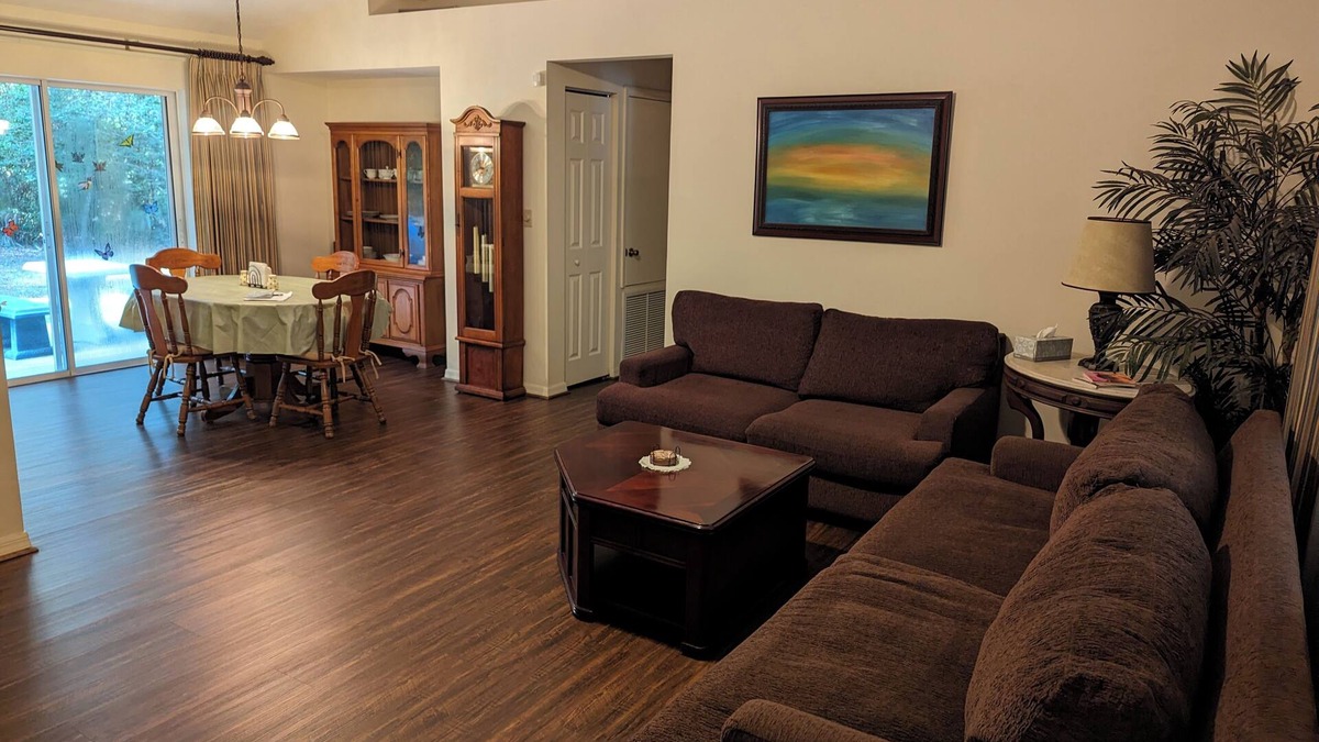 Old Town House | North Central FL Oasis - Unplug, Recharge, Reconnect