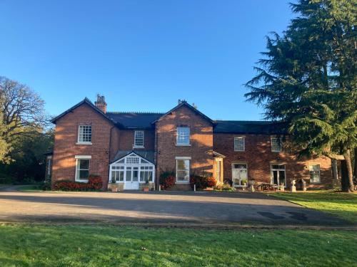 East Drayton Bed & Breakfast | North Clifton Hall