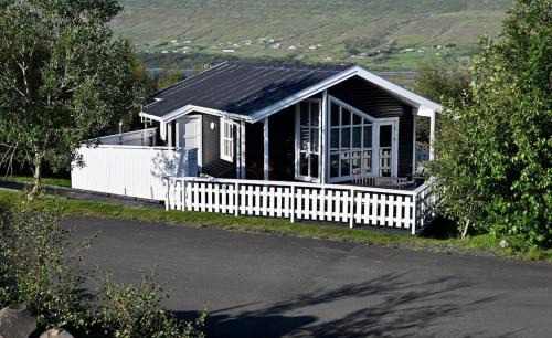 Akureyri House | North Forest Retreat
