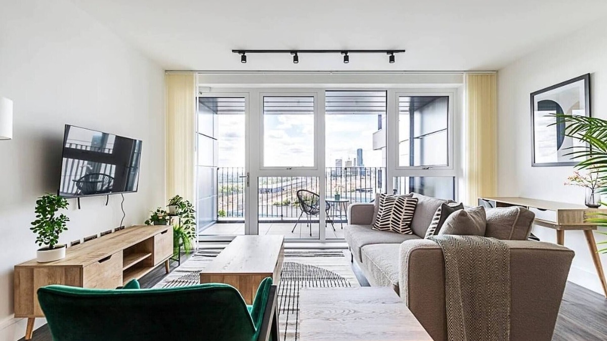 College Park and Old Oak Apartment | North Ken VI - 2Beds+2Bathrooms+Balcony+Concierge