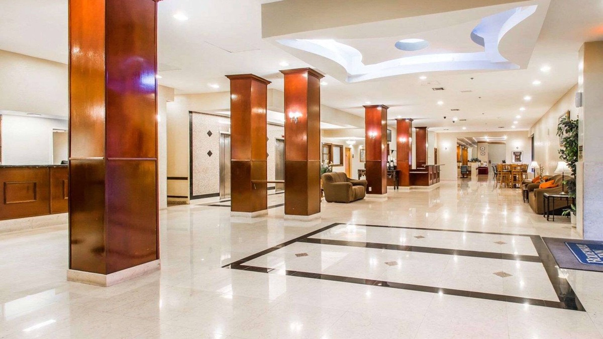 Golden Glades Hotel | North Miami Beach Gardens Inn & Suites