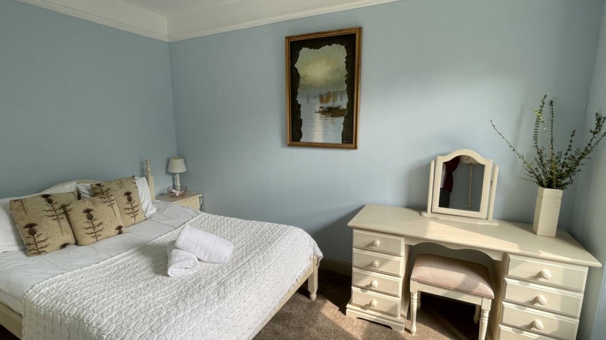 Gorebridge Apartment | North Middleton 3 Bedroom Apartment