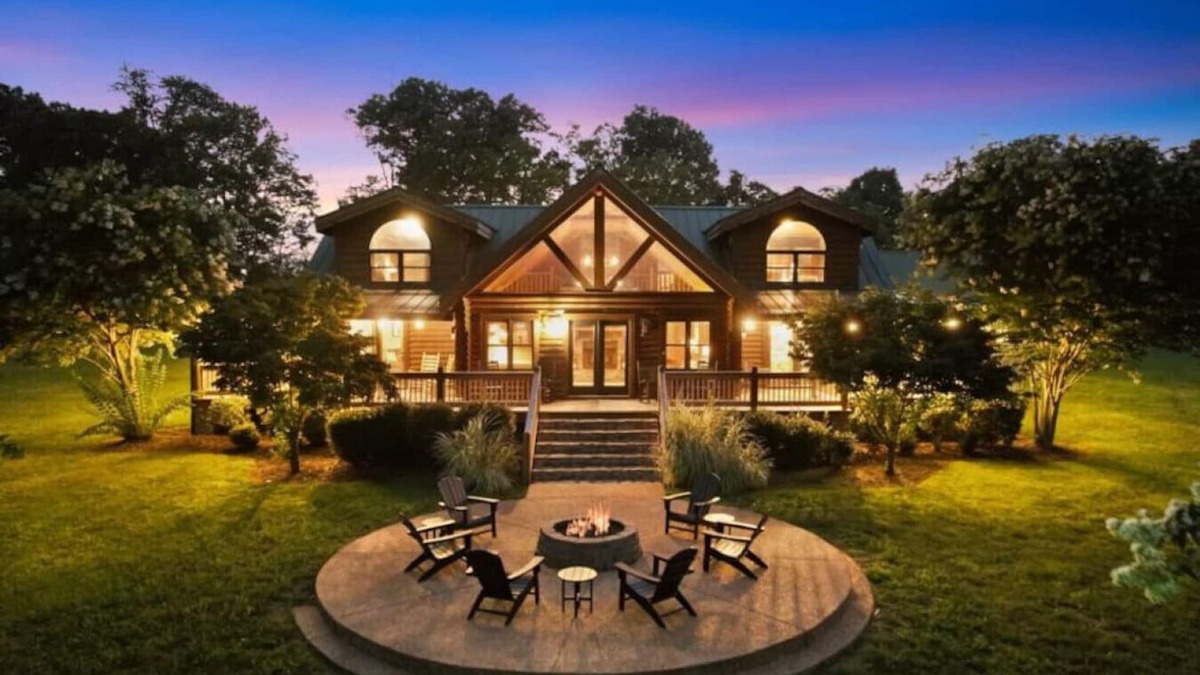 Sumner County Cabin | North Nashville Getaway