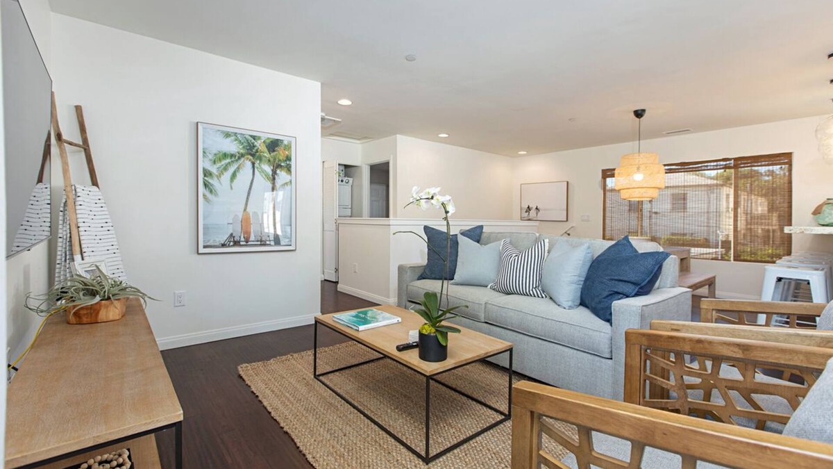 North Pacific Beach House | North Pacific Beach Retreat!