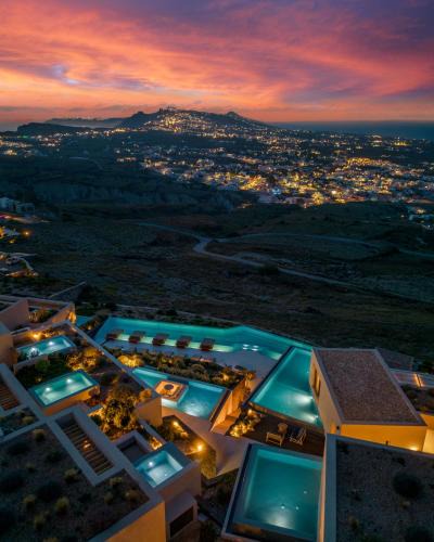 Santorini Villa | North Santorini - A Luxury Spa Hotel