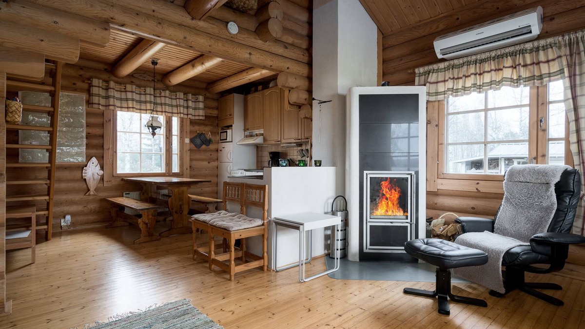 Tolva Cottage | North Savonia, Log cottage and Lakeside sauna, rental cottage.