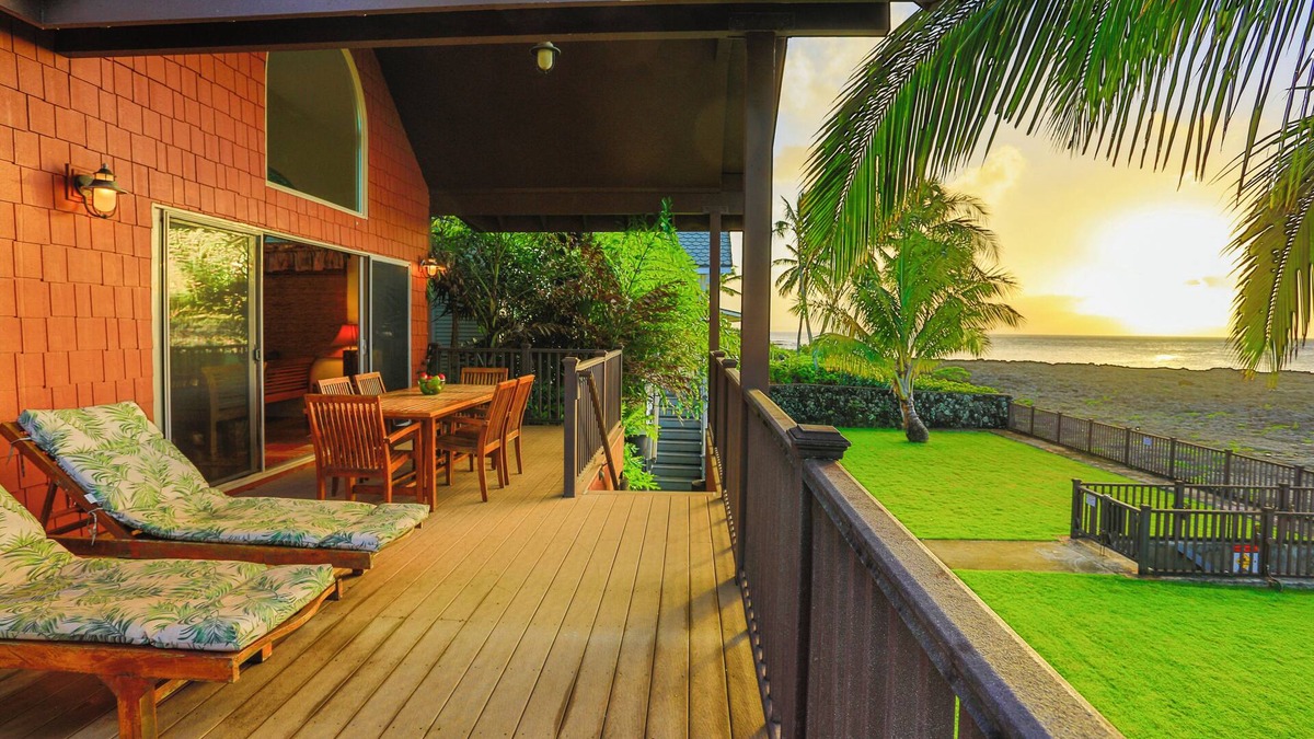 Pupukea House | North Shore home with views of sunsets and migrating whales