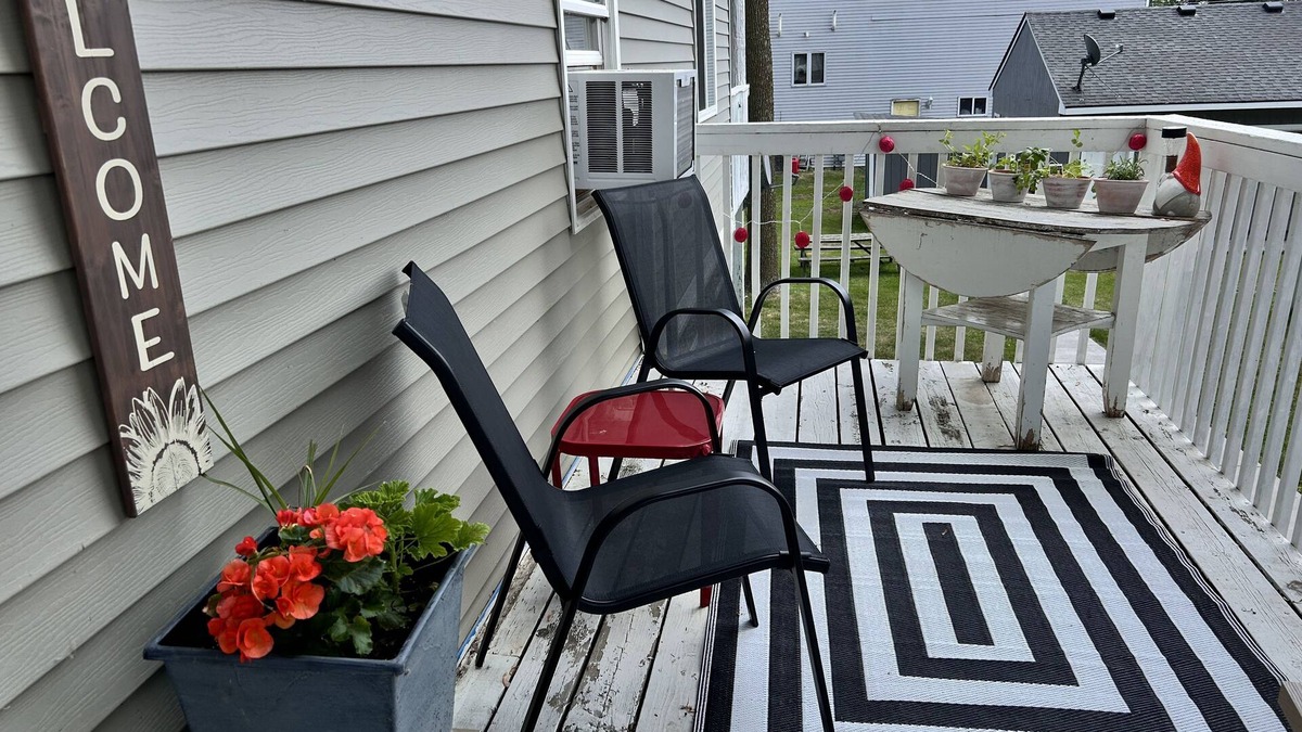 Forest Lake Condo | North Shore Nook