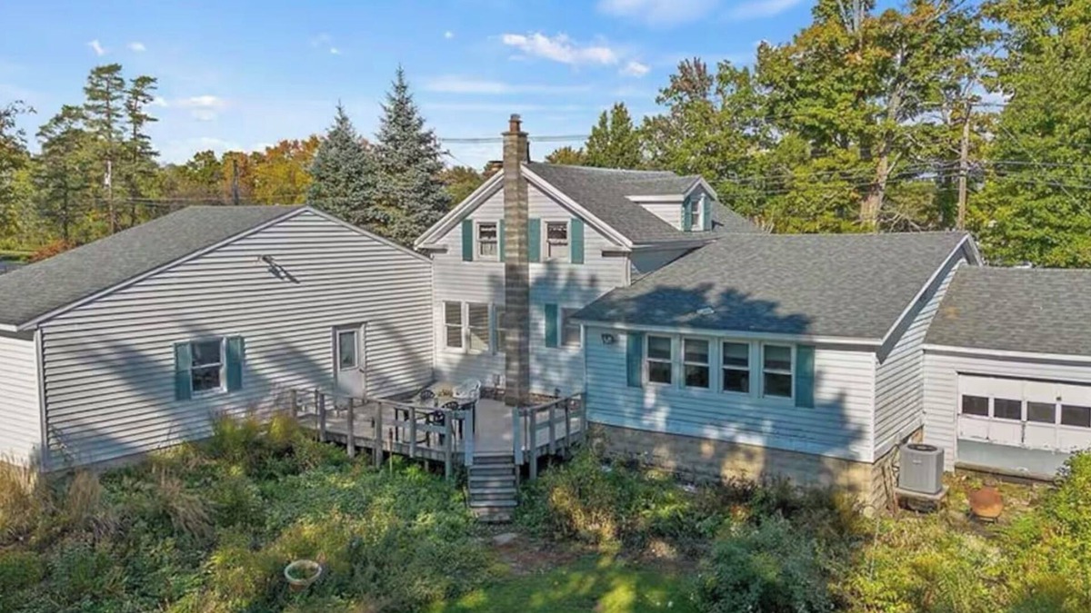 Constantia House | North Shore Retreat on Oneida Lake