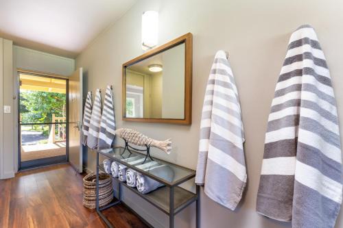 Kahuku Apartment | North Shore Villa - Relaxed Luxury Retreat