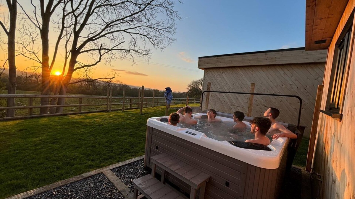 Graigfechan House | North Wales Eco Lodges Ruthin