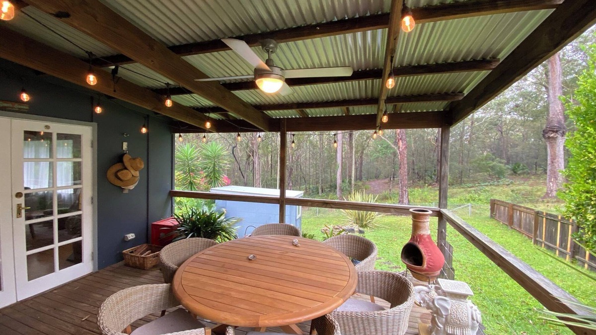 Long Beach Cottage | Northcove Cottage, a relaxing bush retreat nestled between Maloneys & Long Beach