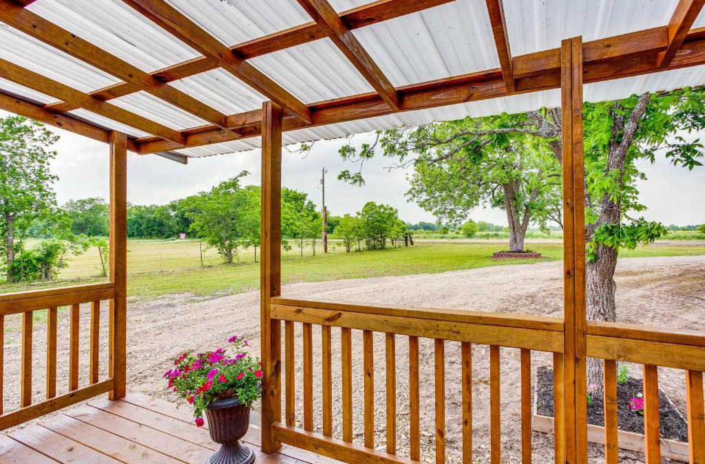 Commerce House | Northeast Texas Vacation Rental about 6 Mi to Commerce