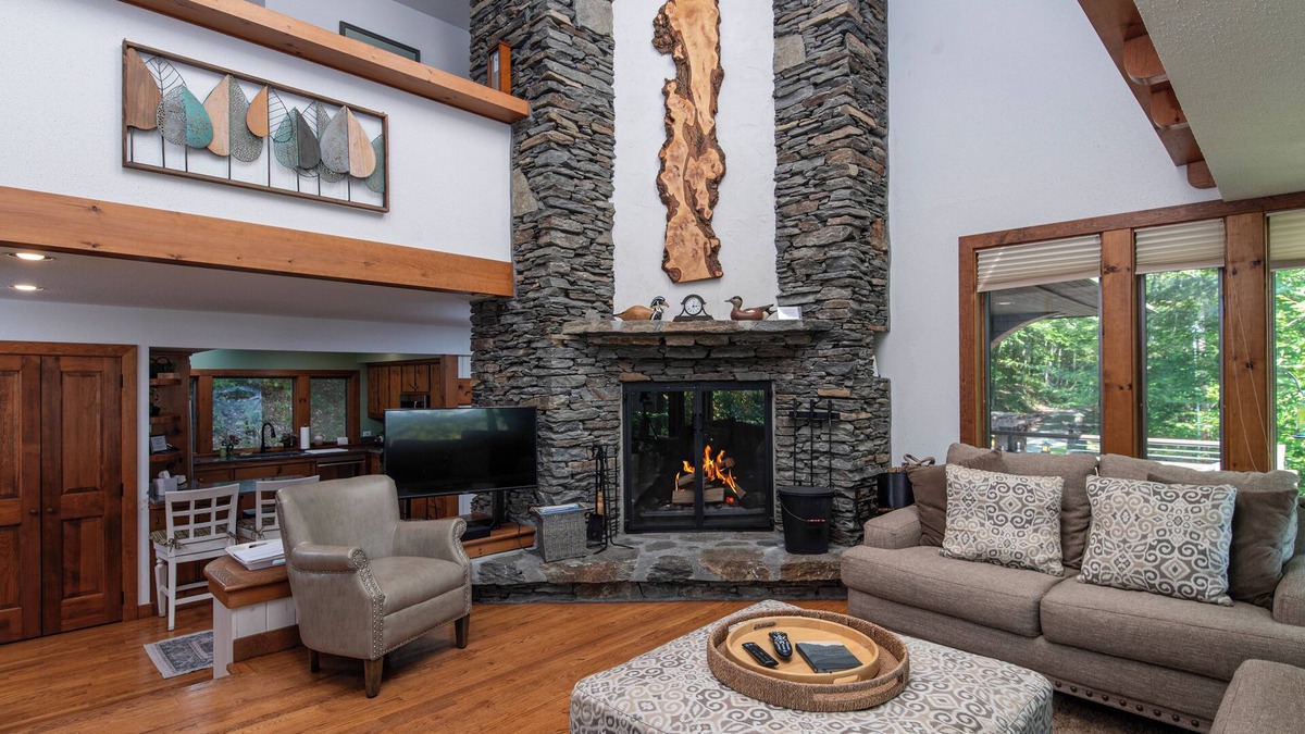 Plymouth House | Northern Comfort @ Osprey Place - Plymouth, VT