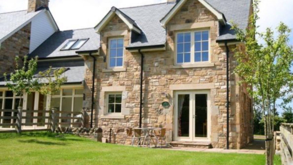 Chathill Cottage | Northern Hideaways, Ellingham
