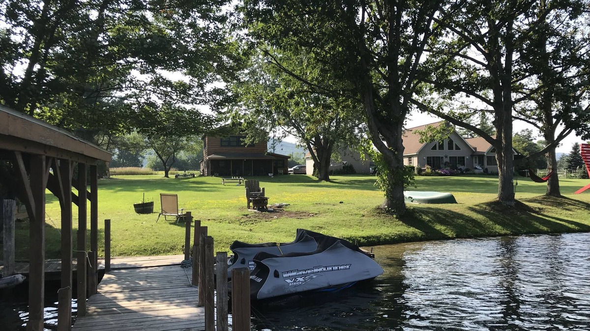 Ticonderoga House | Northern Lake George lake front property