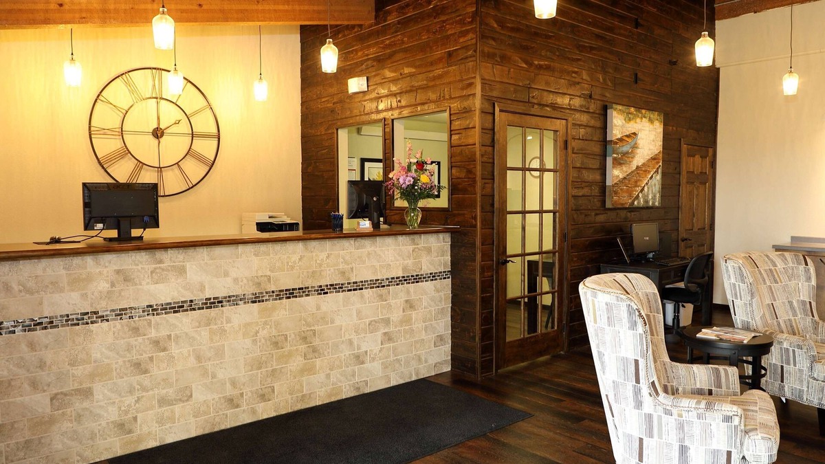 Rugby Hotel | Northern Lights Inn Rugby
