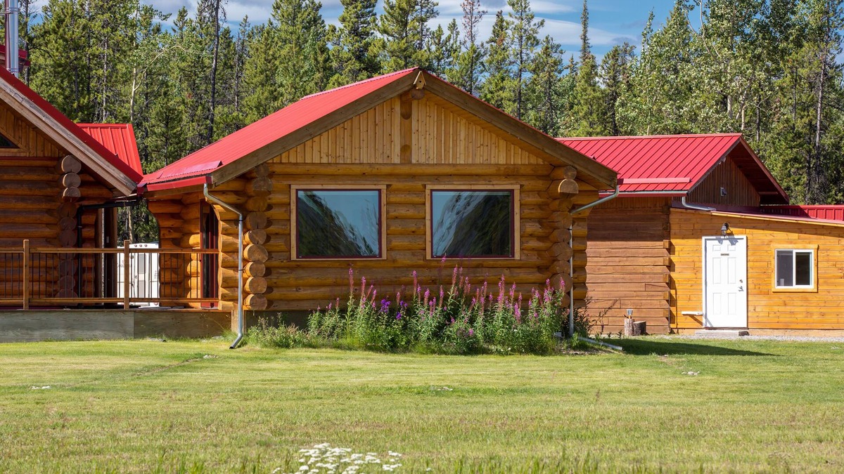 Whitehorse Hotel | Northern Lights Resort & SPA