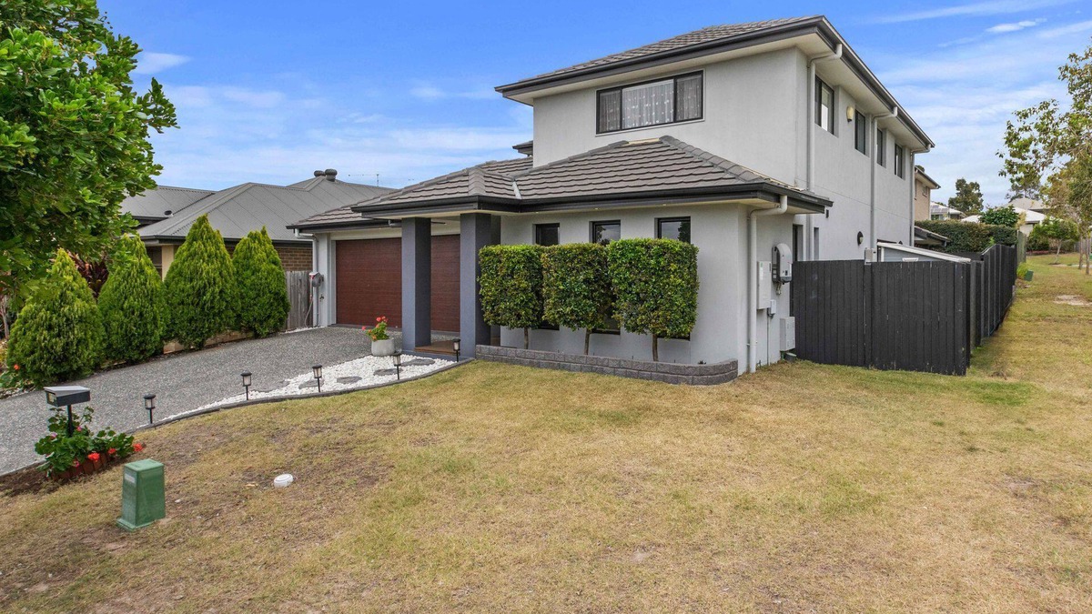 North Lakes Apartment | "Northlakes Family Stay & Pool" - North Lakes Q 4509