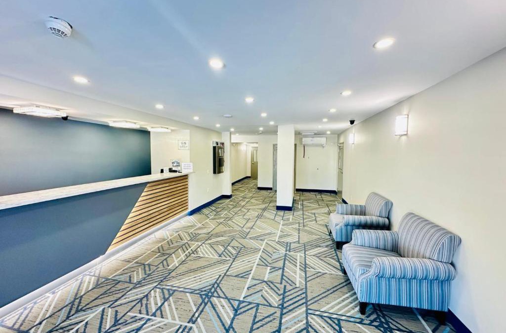 Chelmsford Hotel | Northland Motel