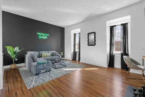 Manchester Apartment | Northside Pittsburgh Upscale Brand New