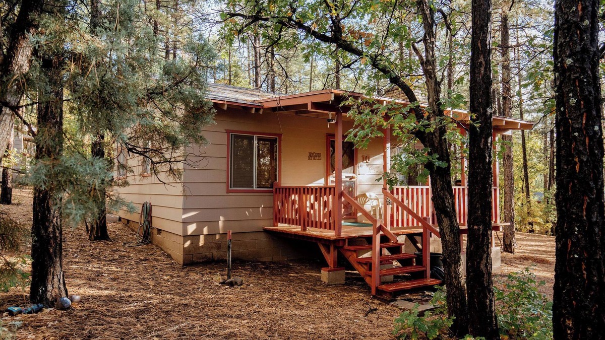 Pinetop-Lakeside Cabin | Northwoods (#10) Cabin in the Pines