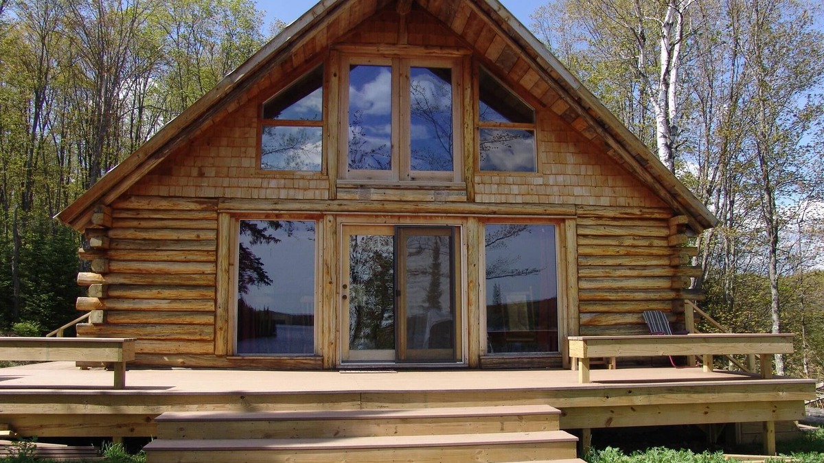 Crystal Falls Cabin | Northwoods Fishing & Hunting Getaway on Porter Lake