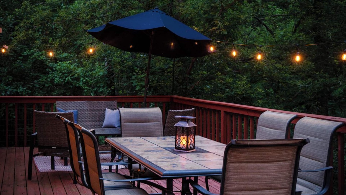 Williams Bay House | Northwoods of Lake Geneva. Pet-Friendly! Beach Passes included!